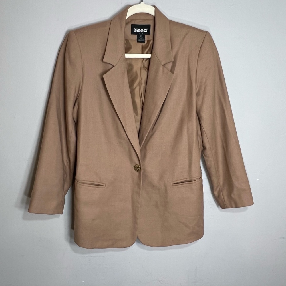Briggs lightweight camel wool button front blazer size 6p